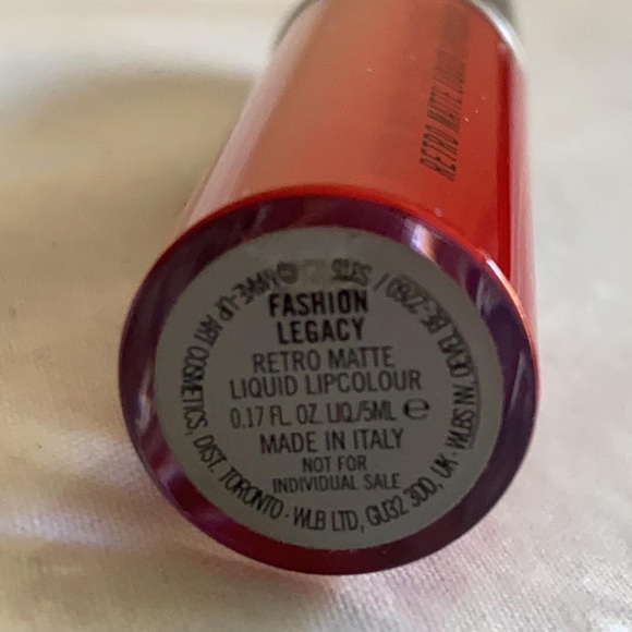 Mac liquid lipsticks - Picture 4 of 8